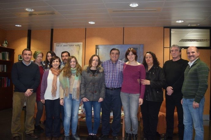 Vicente Zarza con algunos de los premios extraordinarios