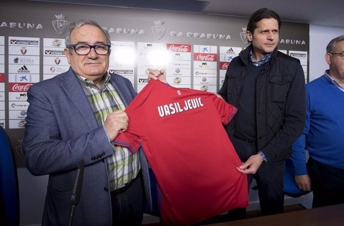 El nuevo entrenador del Club Atlético Osasuna Petar Vasiljevic