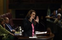 Soraya Rodríguez rechaza "complicidad" de PSOE con PP y le avisa de que si no negocia y cede la Legislatura será fallida