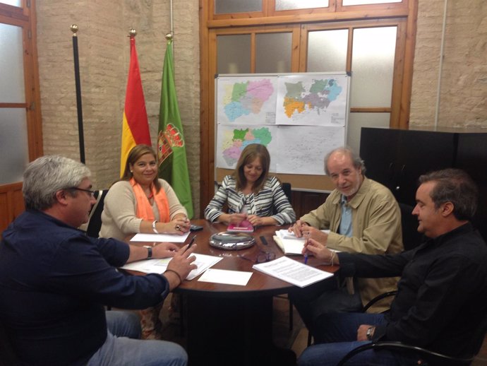 Reunión de la Diputación de Jaén con asociaciones de consumo