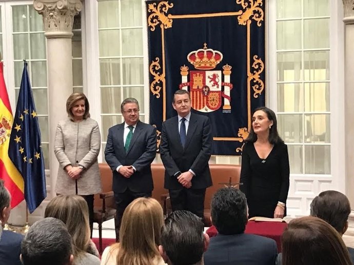 Asunción Grávalos toma posesión de su cargo