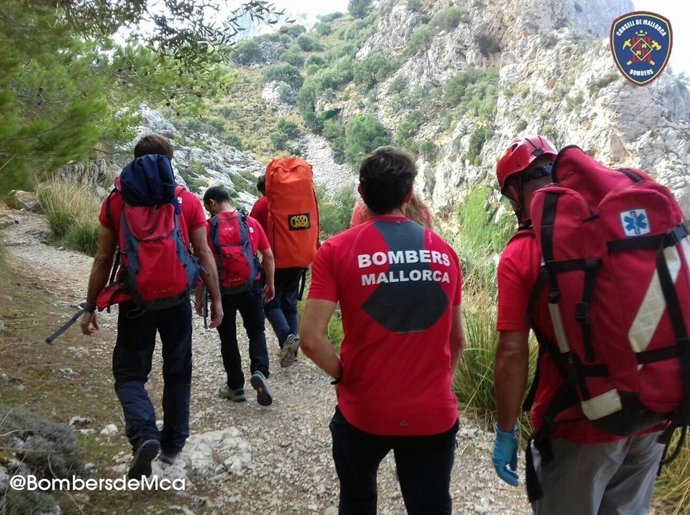 Un equipo de bomberos 