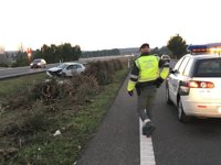 Herida leve la conductora de un turismo en un accidente de tráfico en la A-23, en Huesca