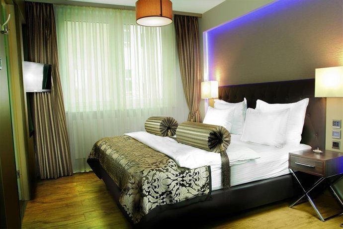 Axel Hotels