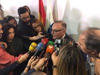 El nuevo consejero de Sanidad afirma que utilizará "todos los mecanismos" para reducir las listas de espera 