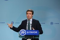 Casado dice que Aznar no tiene ningún proyecto de nuevo partido porque el PP "es su casa"  