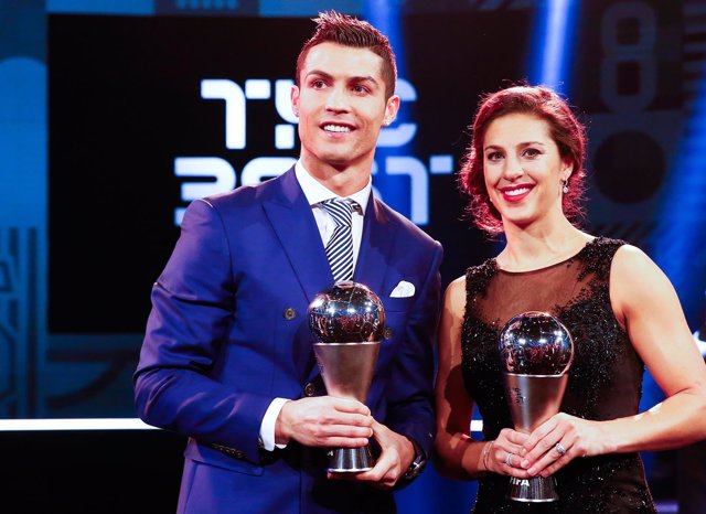 Cristiano Ronaldo y Carli Lloyd, ganadores de The Best