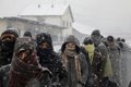 MSF advierte de que el invierno pone en peligro la vida de los refugiados en los Balcanes