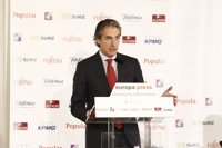 De la Serna dice que la propuesta de primarias de Cifuentes se puede debatir pero el PP tiene un sistema democrático