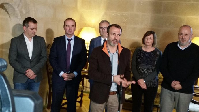 Biel Barceló atiende a los medios