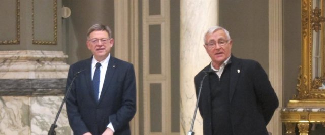 Ximo Puig y Joan Ribó atendiendo a los medios tras su reunión 
