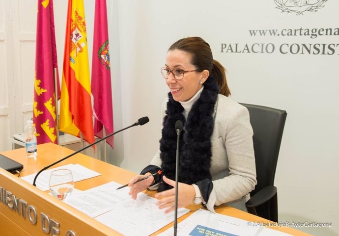 Ana Belén Castejón presenta el bance de Puerto de Culturas en 2016