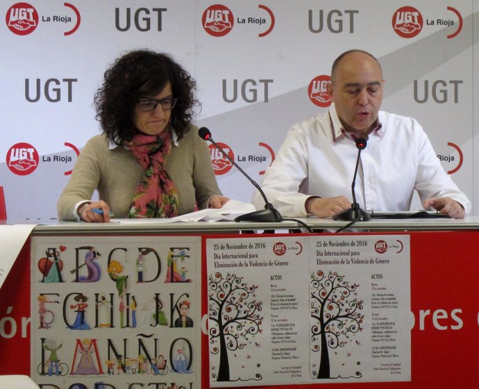 Juanjo Bárcenas y Lara Manero en la rueda de prensa