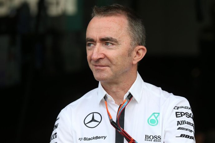 El director deportivo de la escudería Mercedes Paddy Lowe