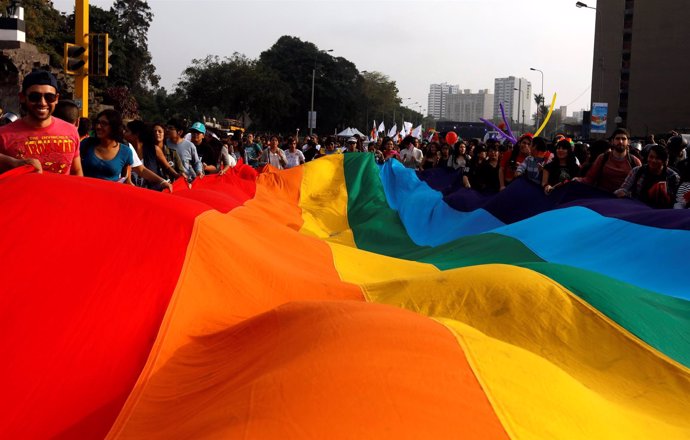 Manifestación a favor de los derechos homosexuales en Perú