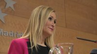 Cifuentes coincide con Cospedal en la "normalidad" de su enmienda y dice que "no se trata de ganar o de perder"
