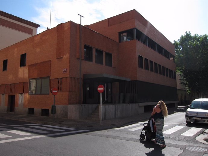 Antiguo colegio universitario, donde se ubicará la plataforma