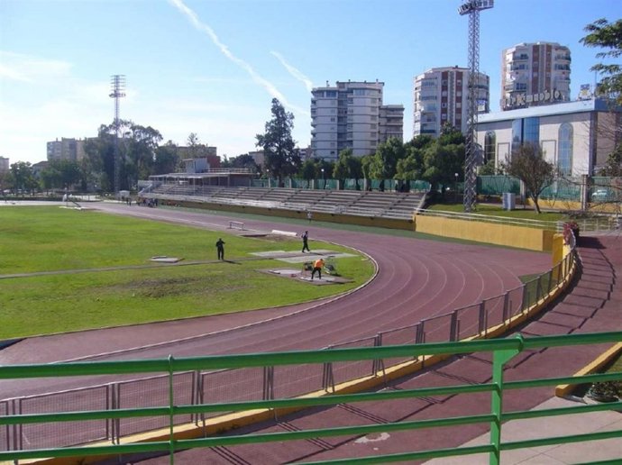 Nota De Prensa Y Fotografías. La Junta Invierte 373.000 Euros En Un Nuevo Pavime