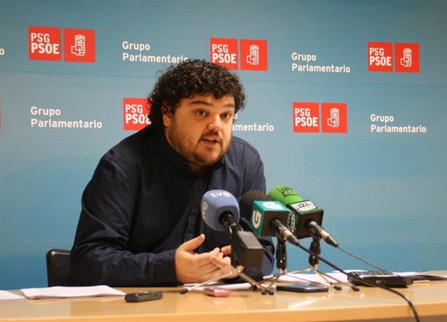 El diputado del PSdeG en el Parlamento Julio Torrado