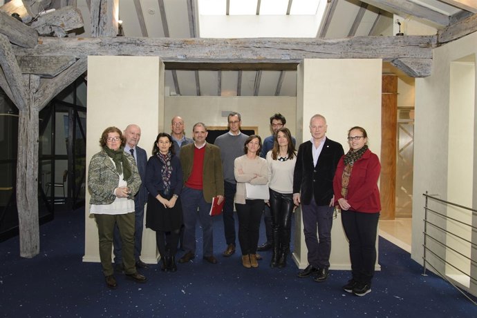 Reunión del grupo asesor