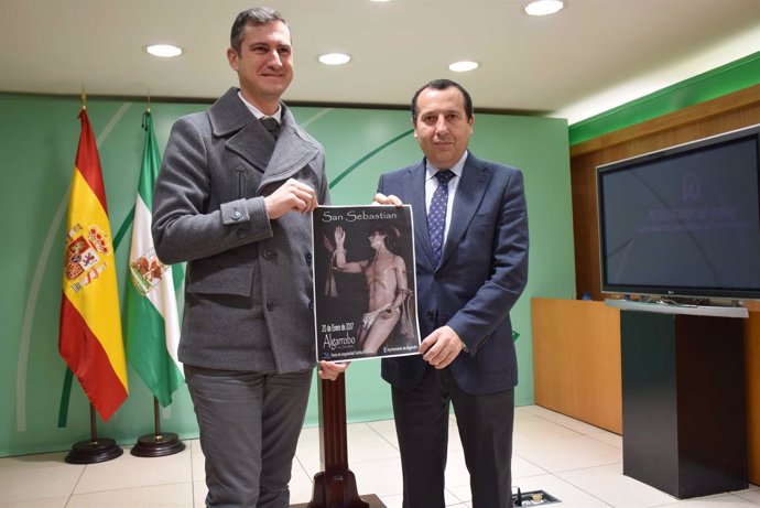 Alberto Pérez alcalde de Algarrobo y el delegado de la Junta en Málaga, Ruiz Esp