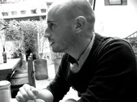 Daniel Díez indaga en los conflictos familiares en el libro de relatos 'El mosquito de Nueva York'