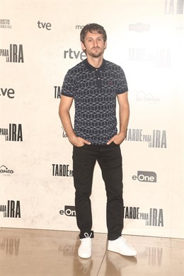 Raúl Arévalo en la presentación de la película Tarde para la ira