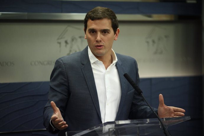 Rueda de prensa de Albert Rivera en el Congreso