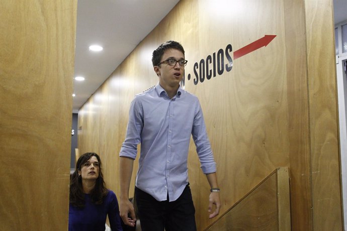 Íñigo Errejón y Clara Serra