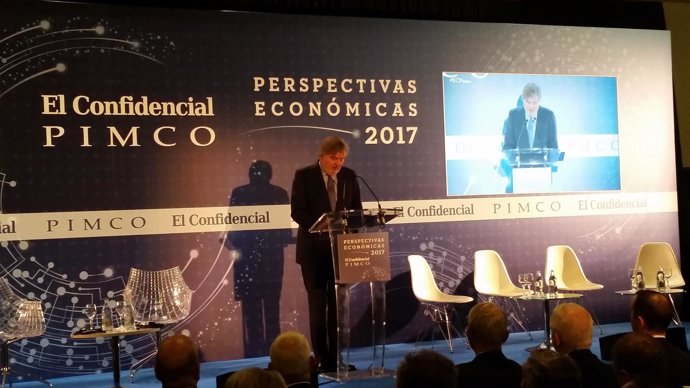 Iñigo Méndez de Vigo en el foro El Confidencial-Pimco