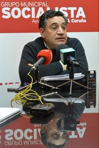 Dimite como portavoz del grupo municipal socialista en A Coruña el edil José Manuel Dapena