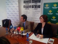 La exposición '#DerechosRefugiados: 11 vidas en 11 maletas', hasta el día 22 en ICA Oviedo