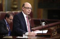 Montoro anuncia Presupuestos "exigentes" por ser 2017 el año "más difícil" para el déficit