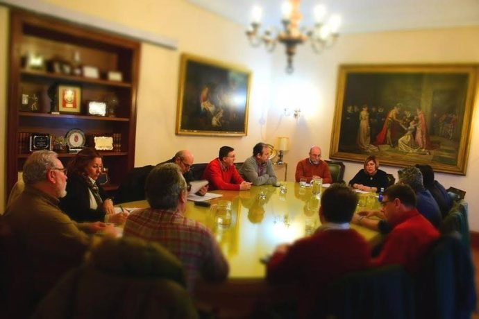 Reunión de sindicatos y equipo de Gobierno de la Diputación de Cáceres