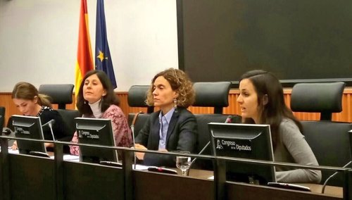 Patricia Reyes (Ciudadanos), Meritxell Batet (PSOE) e Ione Belarra (Podemos)