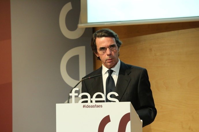 José María Aznar interviene en un acto de la Fundación FAES