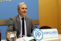 El PP cree los autobuses híbridos "llegan tarde y de forma insuficiente"