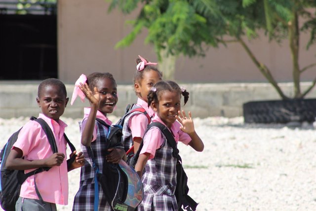 Escuela de fe y alegría en Haití 