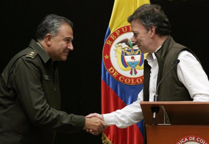 Juan Manuel Santos y Óscar Naranjo