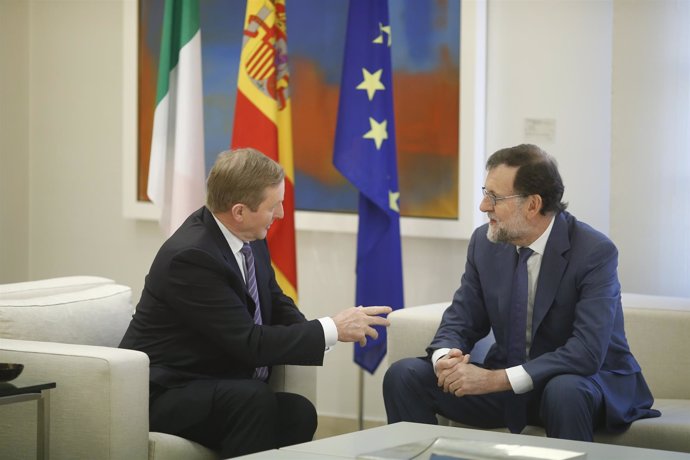 Rajoy recibe en La Moncloa al primer ministro de Irlanda, Enda Kenny