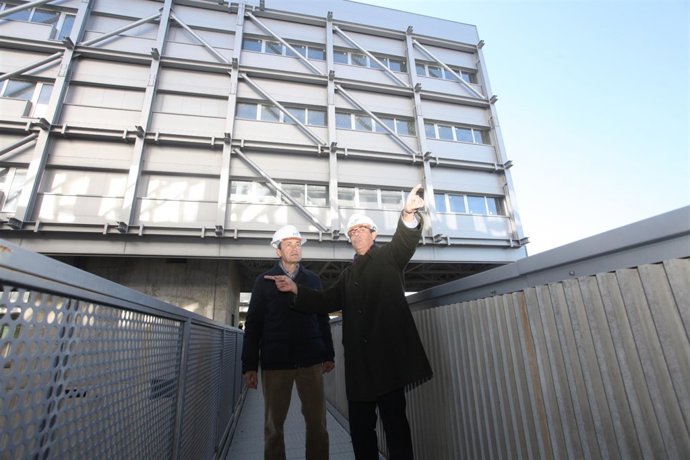 Visita del rector de la US a las obras del Centrius