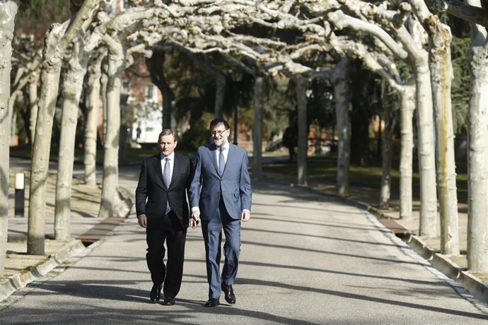 Rajoy recibe en La Moncloa al primer ministro de Irlanda, Enda Kenny