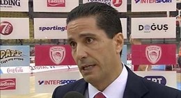   El Entrenador De Olympiacos, Ioannis Sfairopoulos