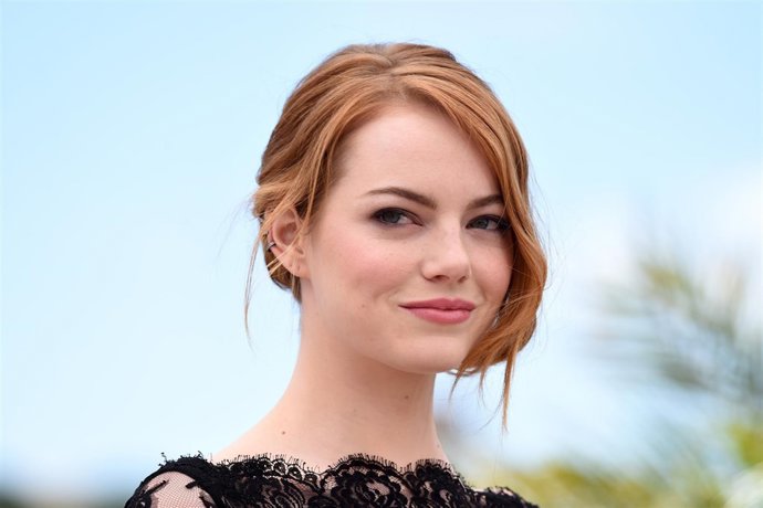 EMMA STONE