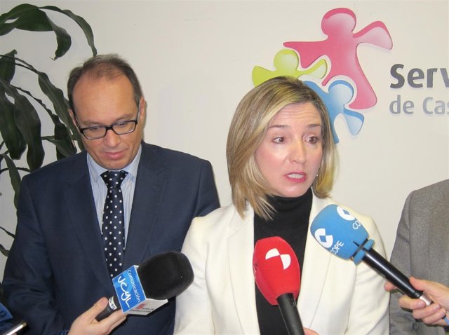 La  consejera de Familia e Igualdad de Oportunidades, Alicia García