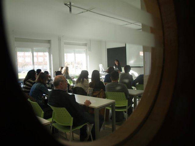 Charla en la Universidad de La Rioja   