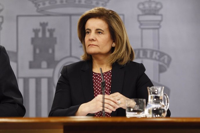 Rueda de prensa de Fátima Báñez tras el Consejo de Ministros