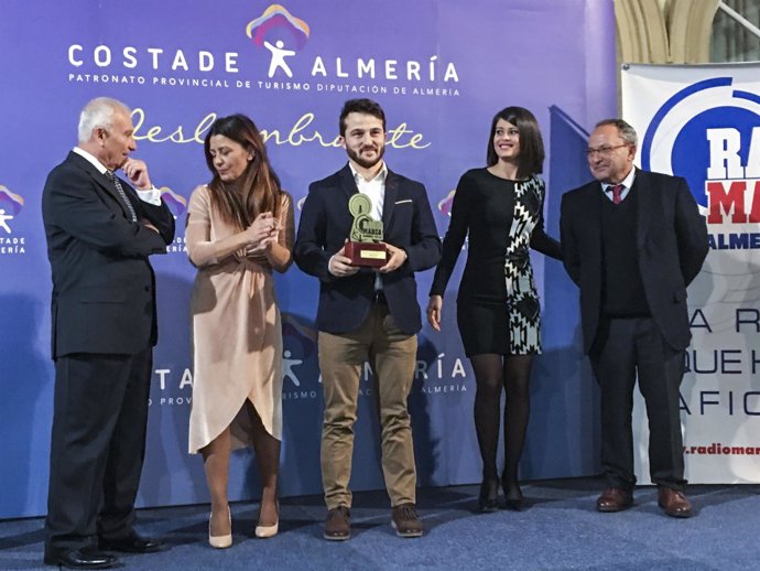 Varios diputados participaron en la primera gala de premios de Radio Marca.
