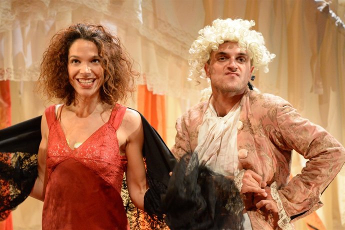 Actores de la compañía 'Dei Furbi'.