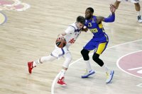 El Real Madrid saca un triunfo del enredo ante el Maccabi